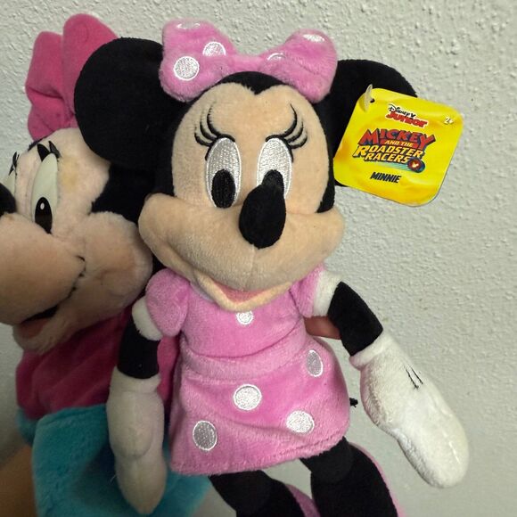 Disney Licensed Minnie Mouse Puppet and Plush Stuffed Animal - Picture 2 of 3